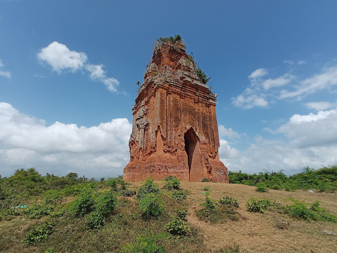 Phu Loc Tower（ゴールデンタワー）